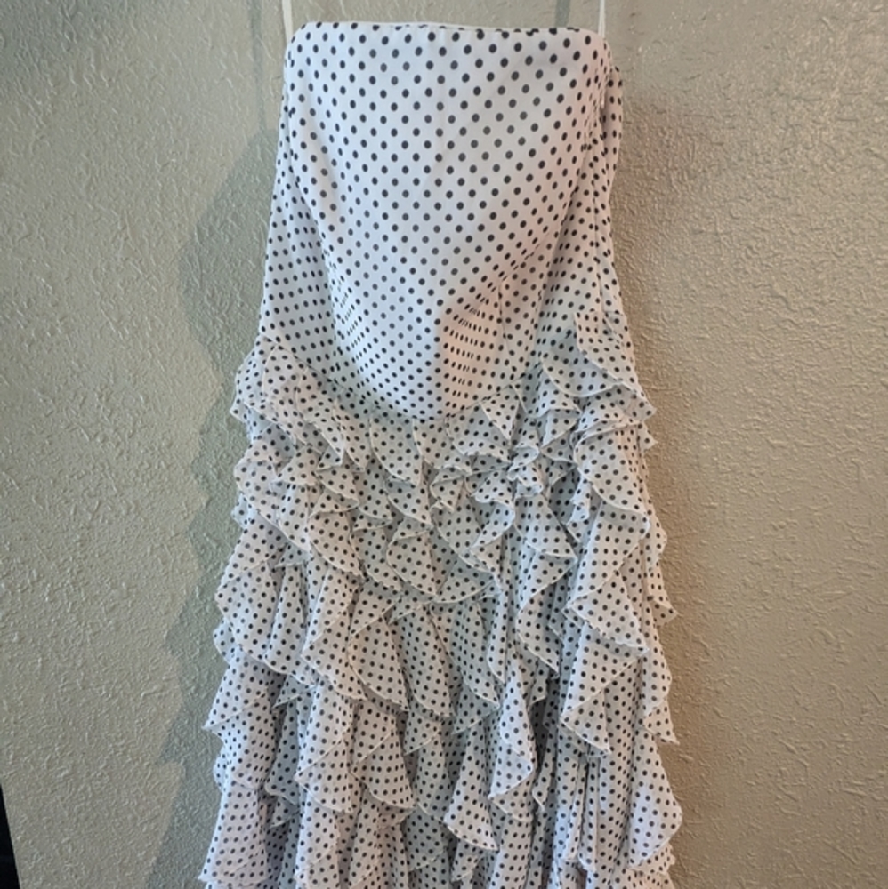 Strapless dress